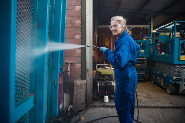 Best Driveway Pressure Washing  in Brewster, NY